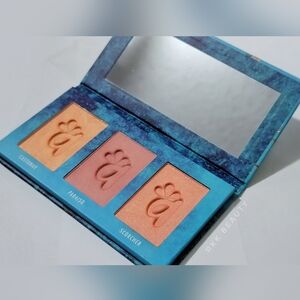 [NWOB] Alamar Cosmetics: Colorete Blush Trio Palette - Fair/Light - New w/o Box